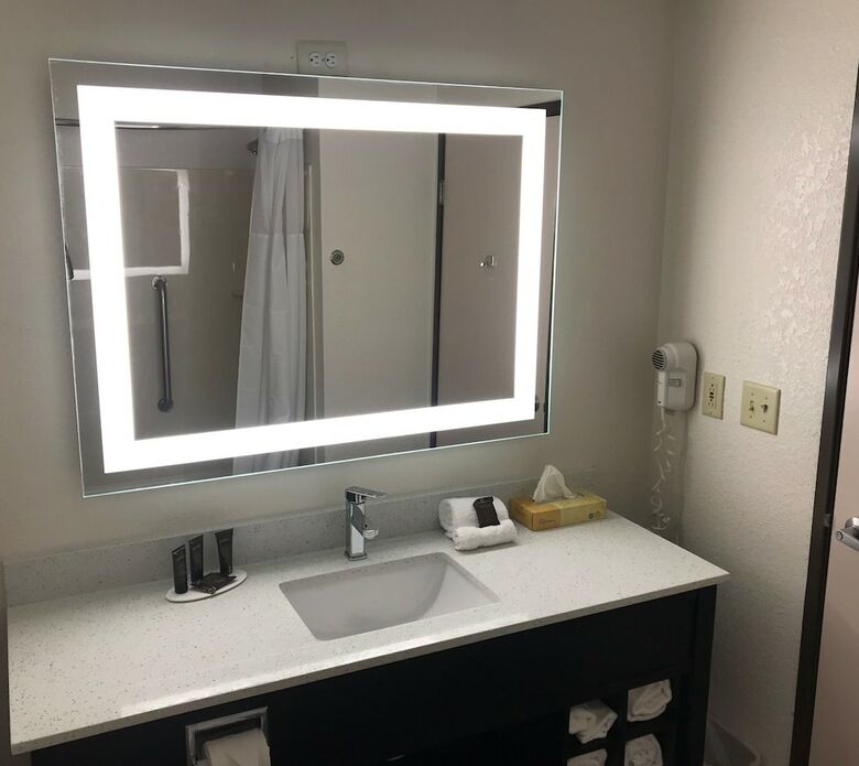 Hotel Wingate By Wyndham Liverpool/syracuse