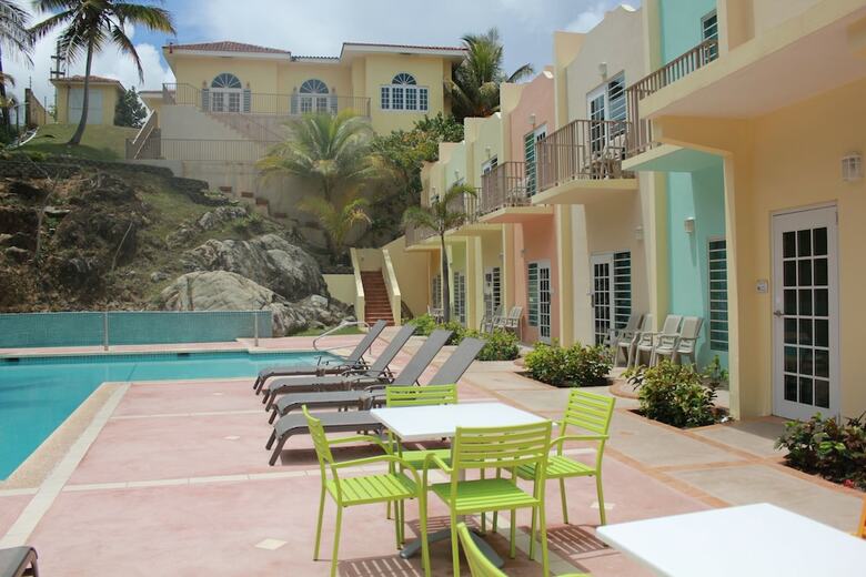 Hotel Lucia Beach
