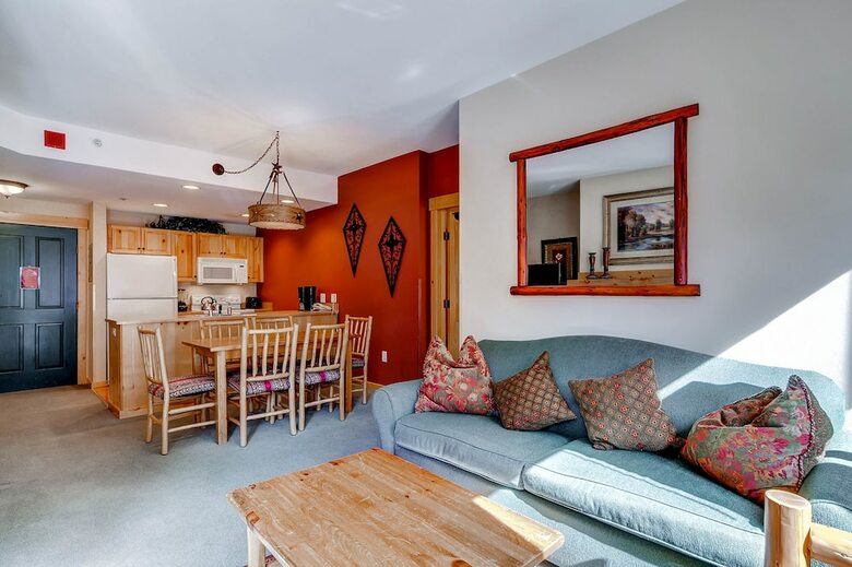 Tucker Mountain At Center Village By Copper Mountain Lodging