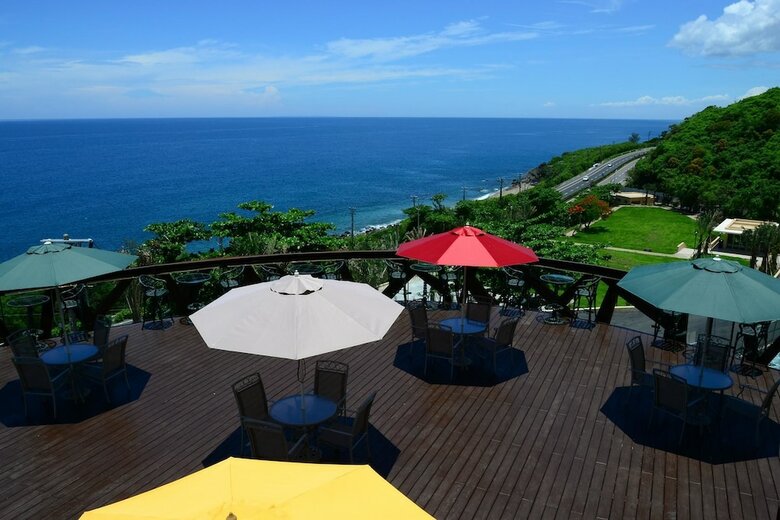 Hotel H Resort