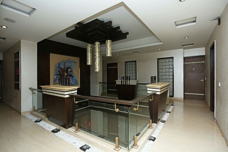 Oyo 386 Hotel Lotus Panache
