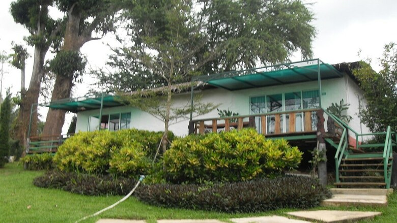 Apartamento Riverside Hill Resort & Restaurant