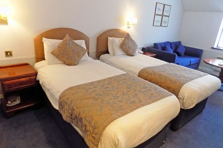 Best Western Plus Old Tollgate Hotel
