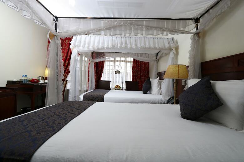 Weston Hotel