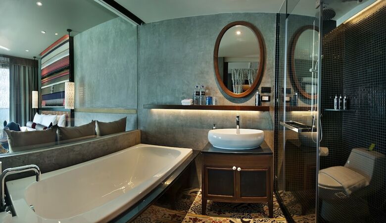 Hotel The Sea Galleri By Katathani