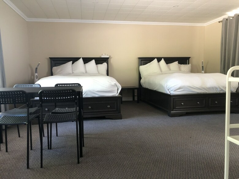 Timberland Motel