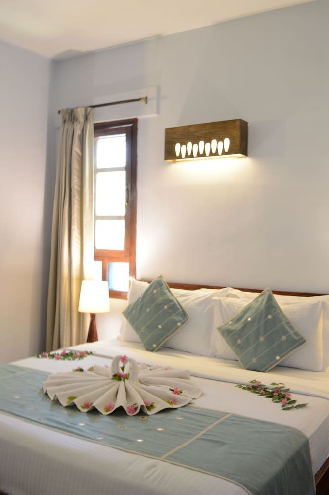 Hotel Heritage Resort Hampi