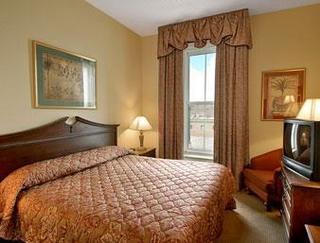 Inn At Ellis Square A Days Hotel