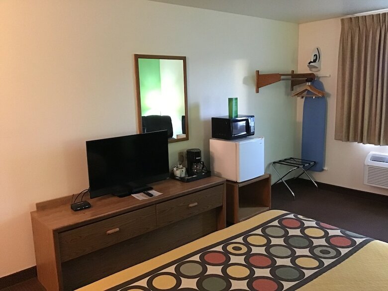 Motel Super 8 By Wyndham Rexburg