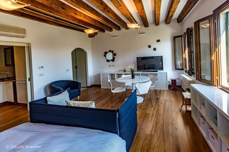 Veniceiloveyou Apartments