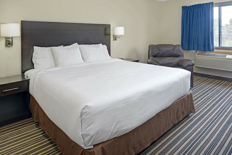 Motel Super 8 By Wyndham Omaha I-80 West