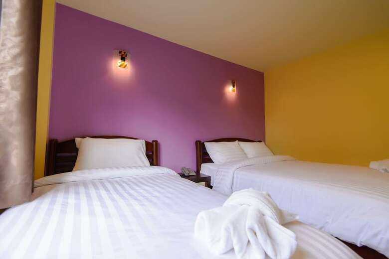 Talay Sai Hotel @ Thung Wua Laen