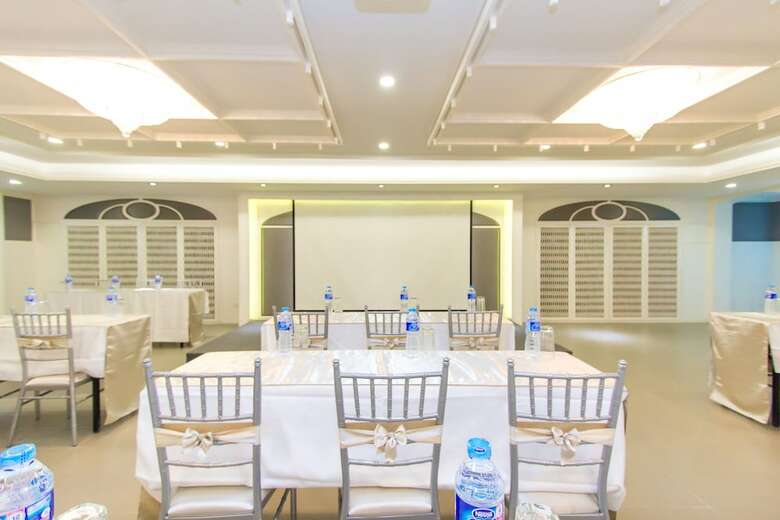Hotel Marina Express-aviator-phuket Airport