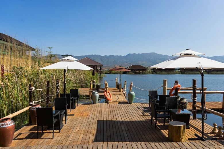 Hotel Royal Nadi Resort