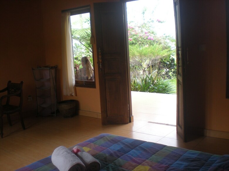 Hotel Tepi Sawah Lodge