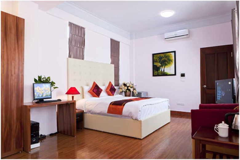 Urban Alley Hotel