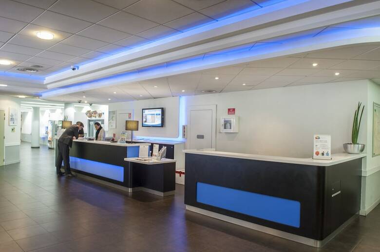 Hotel Ibis Budget Paris Porte De Montmartre