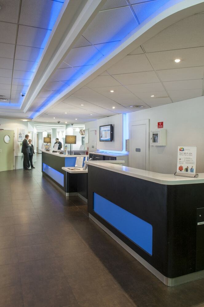 Hotel Ibis Budget Paris Porte De Montmartre