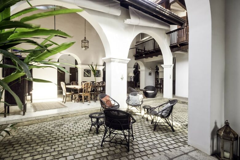 Bed & Breakfast Number 48 Galle Fort