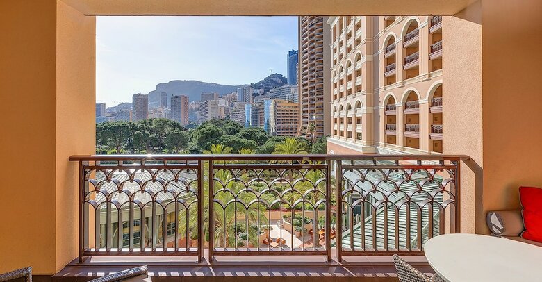 Monte-carlo Bay Hotel & Resort