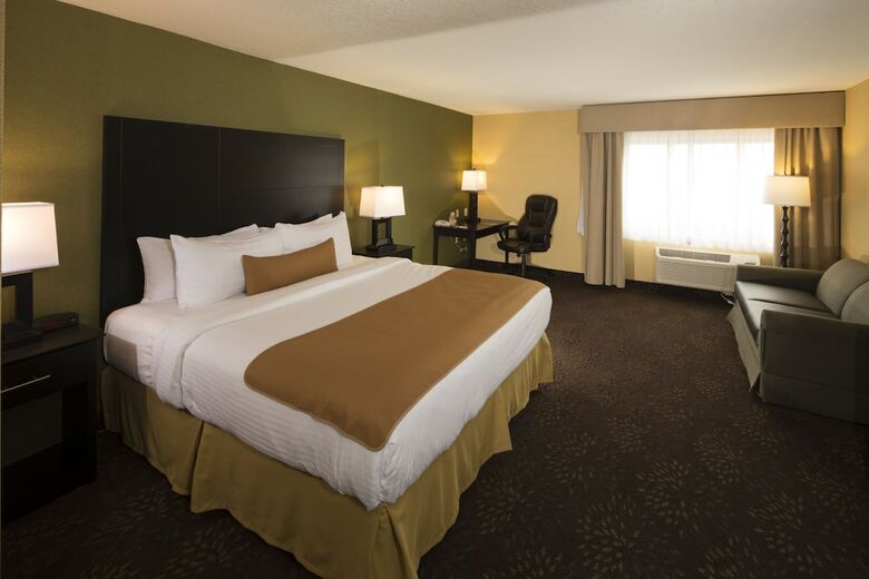 Hotel Wyndham Garden Sterling Heights
