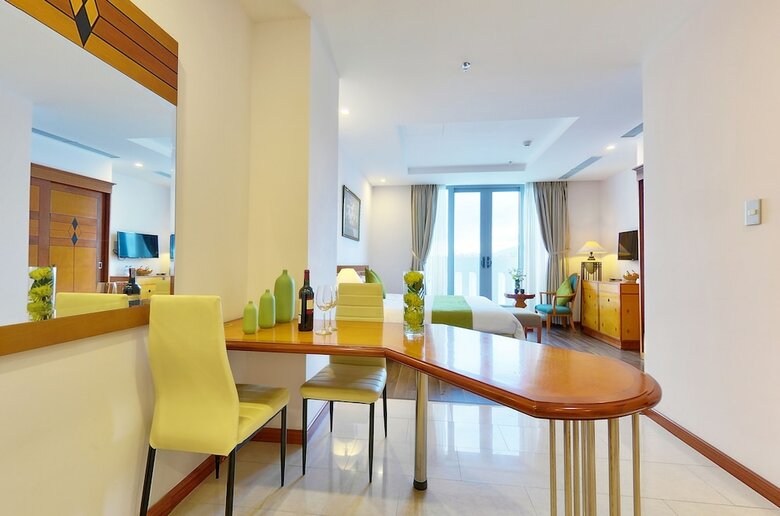 Richico Apartments And Hotel