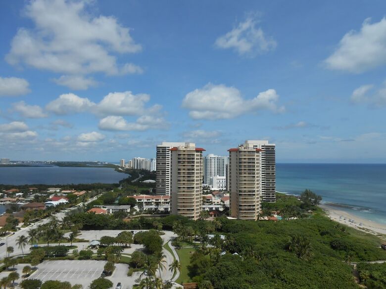 Palm Beach Singer Island Private Owner Condos