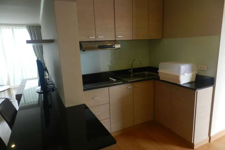 Alex Group Jomtien Plaza Condotel