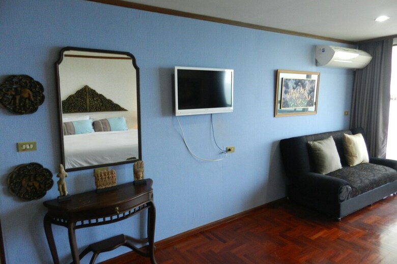 Alex Group Jomtien Plaza Condotel