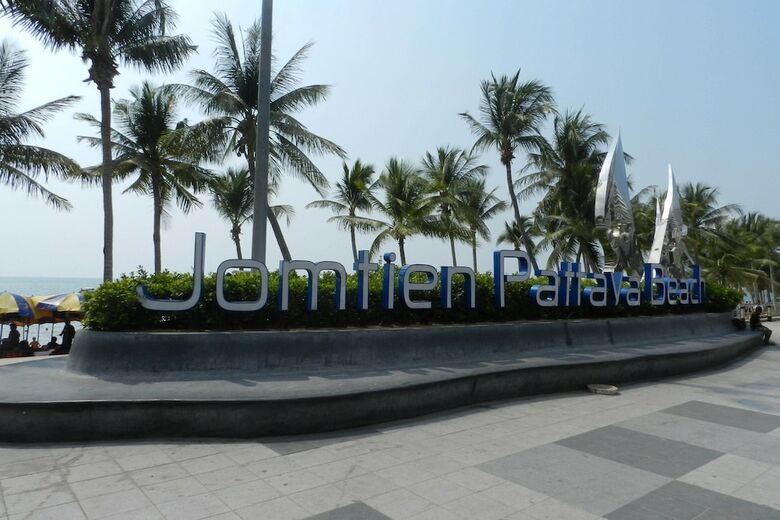 Alex Group Jomtien Plaza Condotel