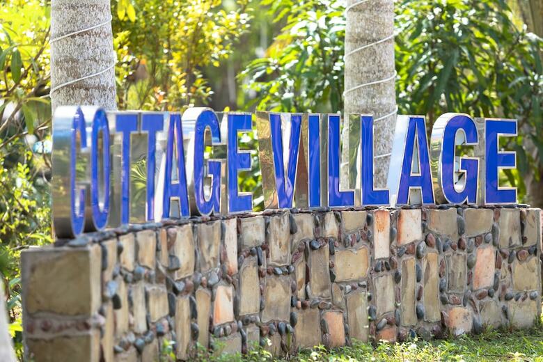 Hotel Cottage Village