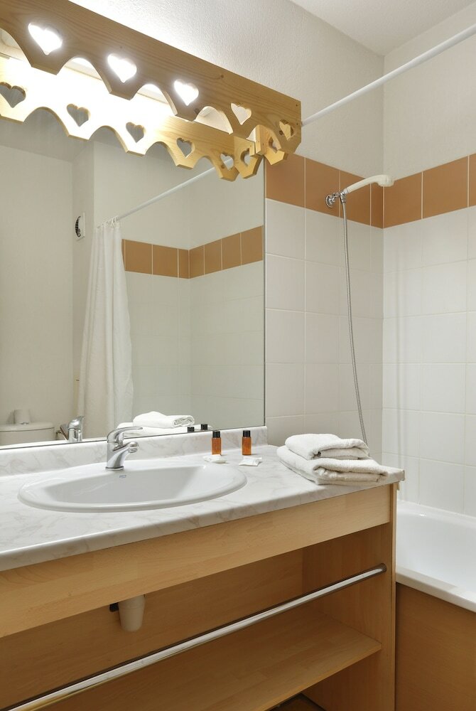 Residencia R�sidence Nemea Le Grand T�tras