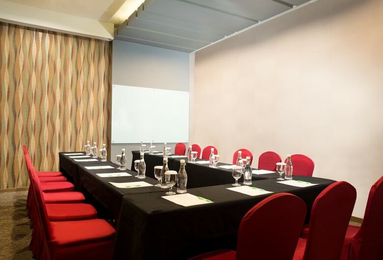 Hotel Holiday Inn Cikarang Jababeka