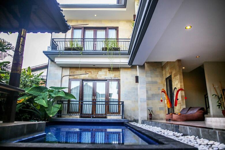 Legong Kirana Villas