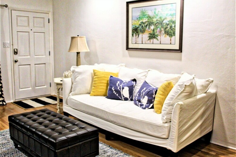 Pass A Grille St Pete Beach Home (105 -17)