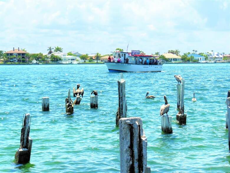 Pass A Grille St Pete Beach Home (105 -17)