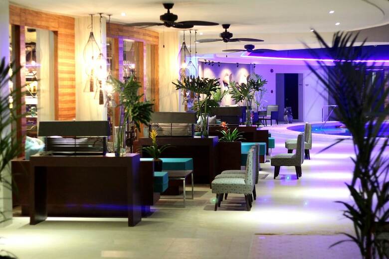 Hotel The Oriental Bataan