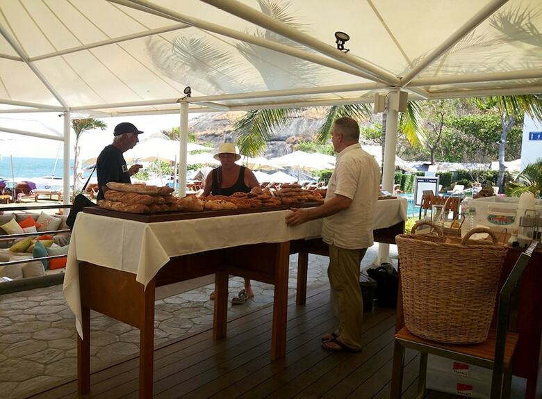Hotel Sanae Beach Club