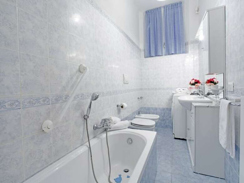 Grimaldi Apartments - Hermitage