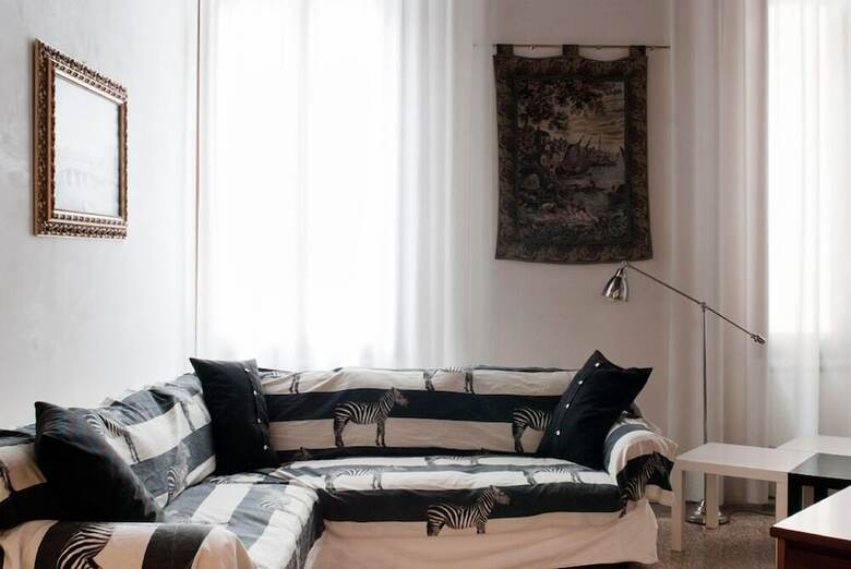 Grimaldi Apartments - Hermitage