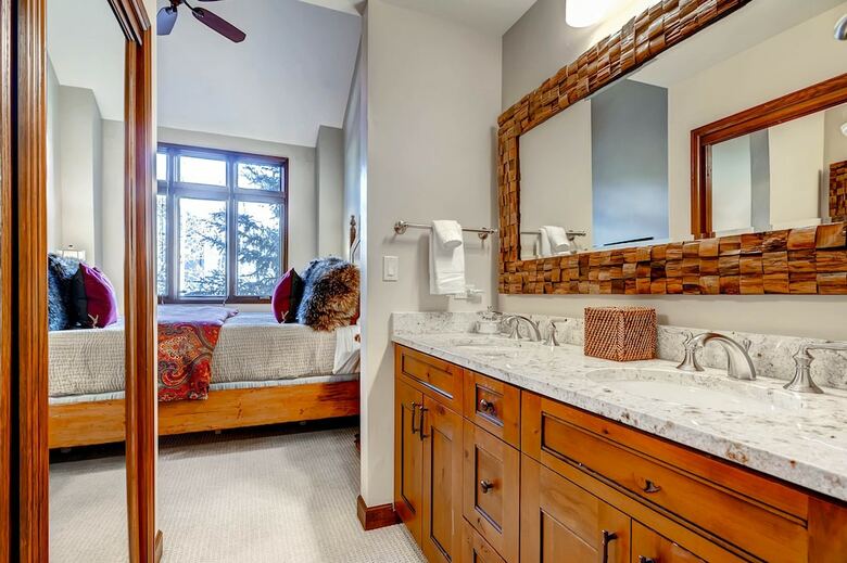 Highlands Westview By East West Hospitality