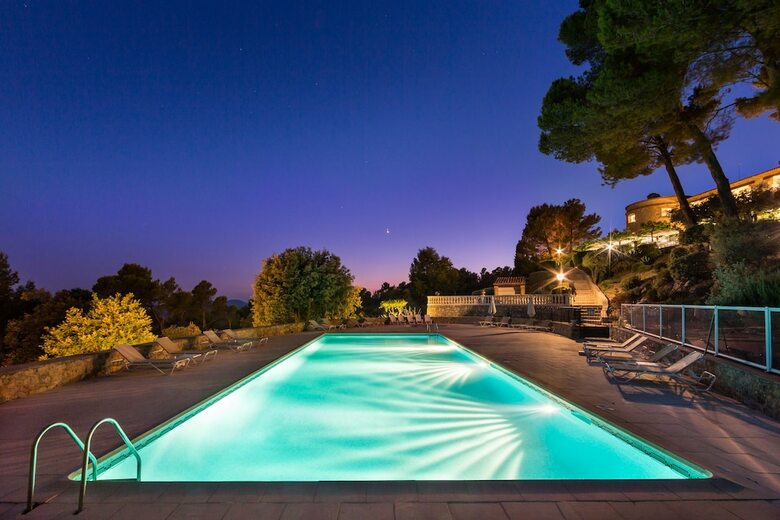 Hotel La Bastide De Tourtour & Spa H�tel