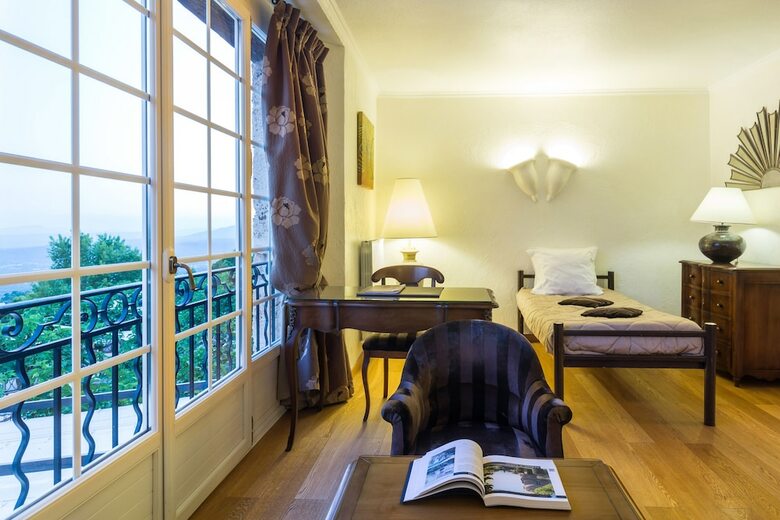 Hotel La Bastide De Tourtour & Spa H�tel