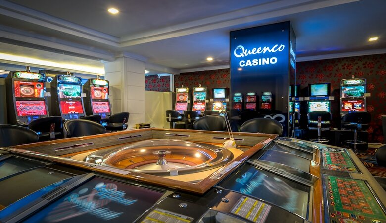 Queenco Hotel & Casino