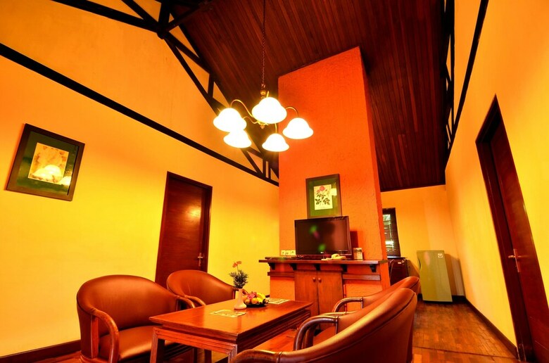 Hotel Puncak Pass Resort