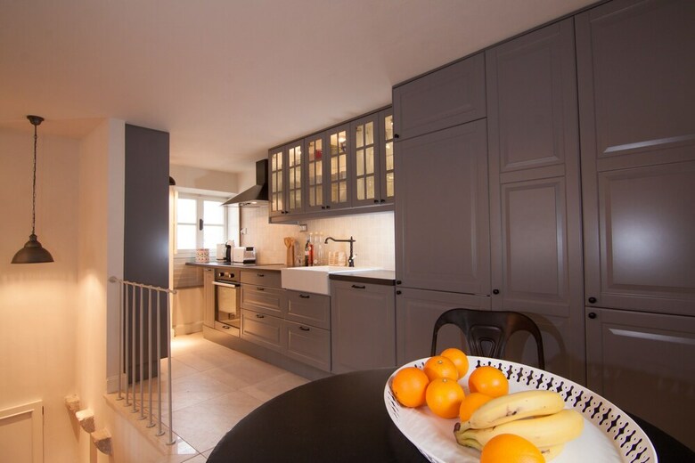 Old Town Apartments By Irundo