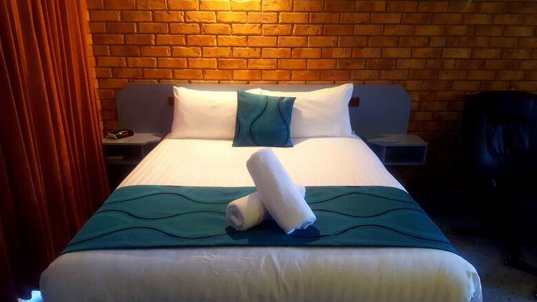 Centrepoint Motel