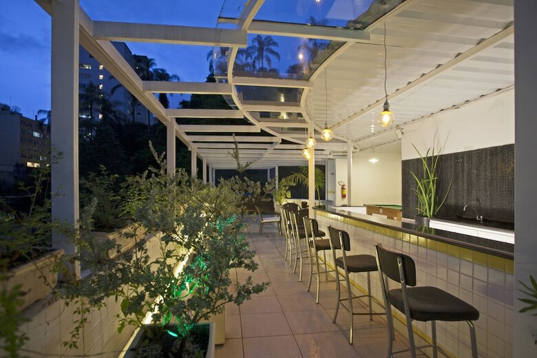 Hotel Village Icara�