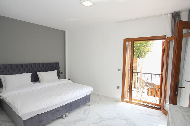 Hotel Vega Boutique & Aparts