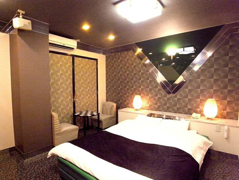 Hotel Abaredanuki No Onibukuro ? Adults Only